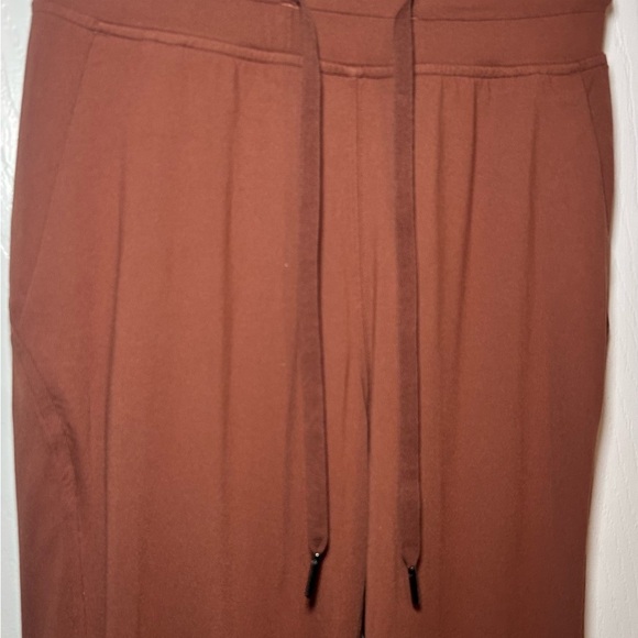 Lululemon Ready to Rulu Straight-Leg High-Rise Pant- Roasted Brown/ Size 0 - Picture 7 of 11